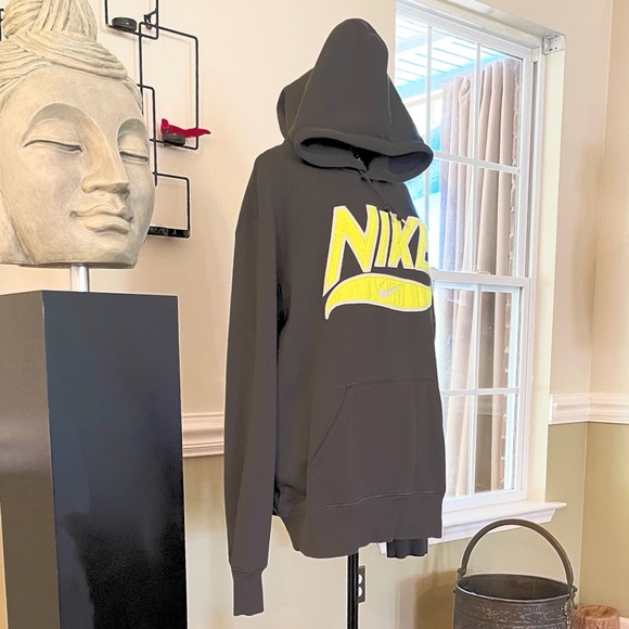 NIKE (better world.com) Warm Thick Gray Hoodie - Picture 4 of 8